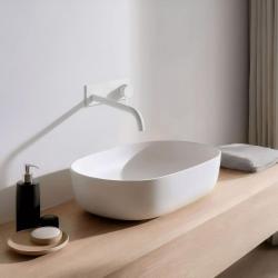 Robinetul de baie încorporat Waterevolution Flow, cu placă de acoperire, alb mat, cu gură de 25 cm, T1161BBR-25.