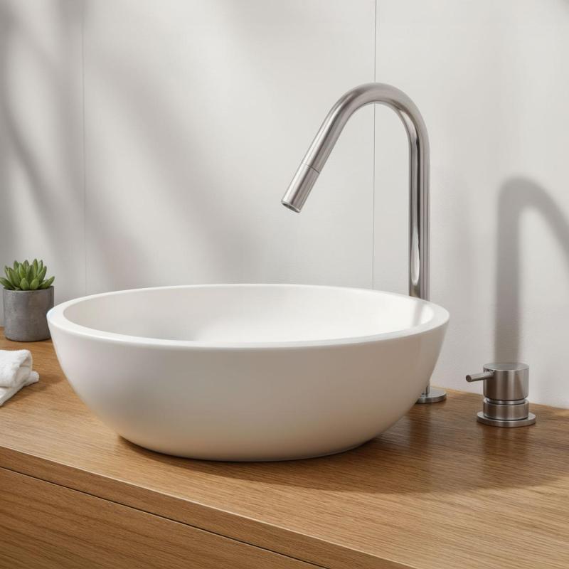 Robinetul de baie Waterevolution Flow cu două orificii, cromat, cu un mic V și o ieșire de 120mm, modelul T1121V01.