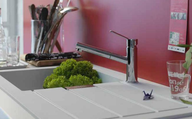 Franke Sirius 2 S2D 651 chiuvetă neagră din plastic 1,5 cu o jumătate de cuvă și o tavă de scurgere suprafață 100x50 143.0634.554