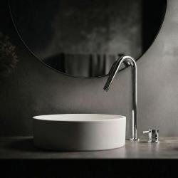 Robinetele de chiuvetă cu 2 orificii Waterevolution Flow, cromate, cu un robinet de ieșire înalt de 120mm, T1122V01.