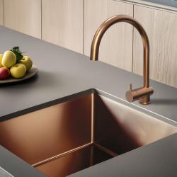 Waterevolution Flow Robinet de bucătărie PVD Cupru periat cu duză extensibilă T155CPE