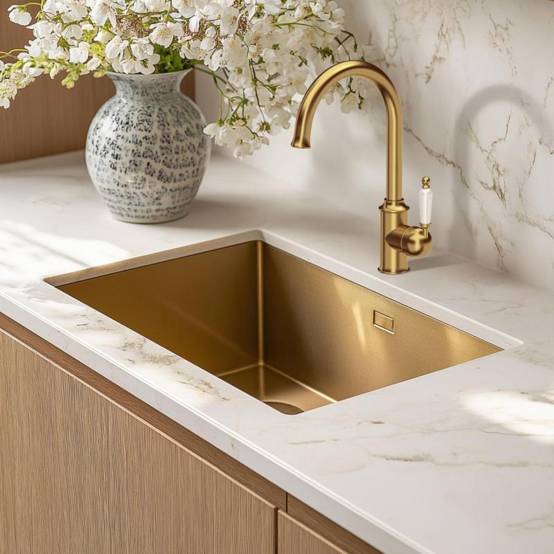 Quadri Workshop Clasic Nostalgic Robinet de Bucătărie Aurit PVD cu Mâner Ceramic 1208956102