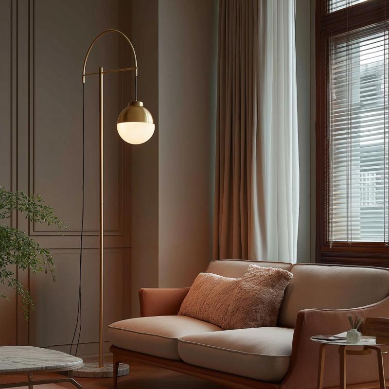 Lampă de podea Decor Abies din alamă aurie cu bază de marmură neagră 7573