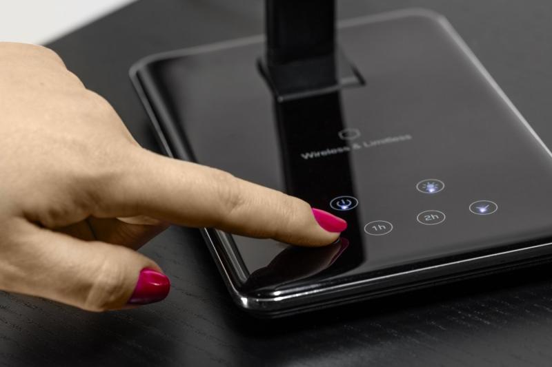 Decor Lampă de birou Tritton 6W 340lm AC220-240V 4-CCT Încărcare wireless USB PF>0 5 RA>80 negru 1208962518