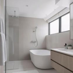 Waterevolution Flow thermostaatkraan voor de douche met rond douchegarnituur RVS T140TNRIE