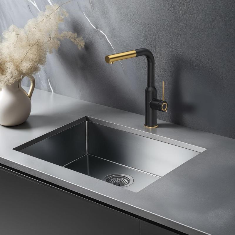 Quadri Stamford Robinet de Bucătărie Negru cu Finisaj Auriu PVD și Gura de Scurgere Retractabilă 1208967688