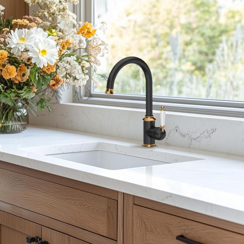 Quadri Worksop Clasic Nostalgic Negru cu Finisaj Auriu PVD Robinet de Bucătărie cu Mâner Ceramic 1208967725