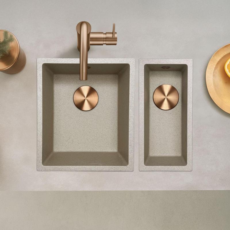 GraniteMy Universele granieten beige zand spoelbak 34x40 cm opbouw, onderbouw en vlakbouw met koperen plug 1208968009