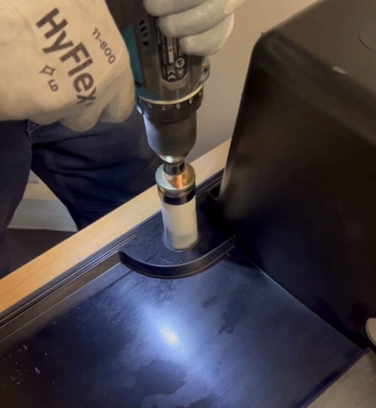 Set de fierăstraie de găurit din oțel carbon Hoegert, 14 piese.