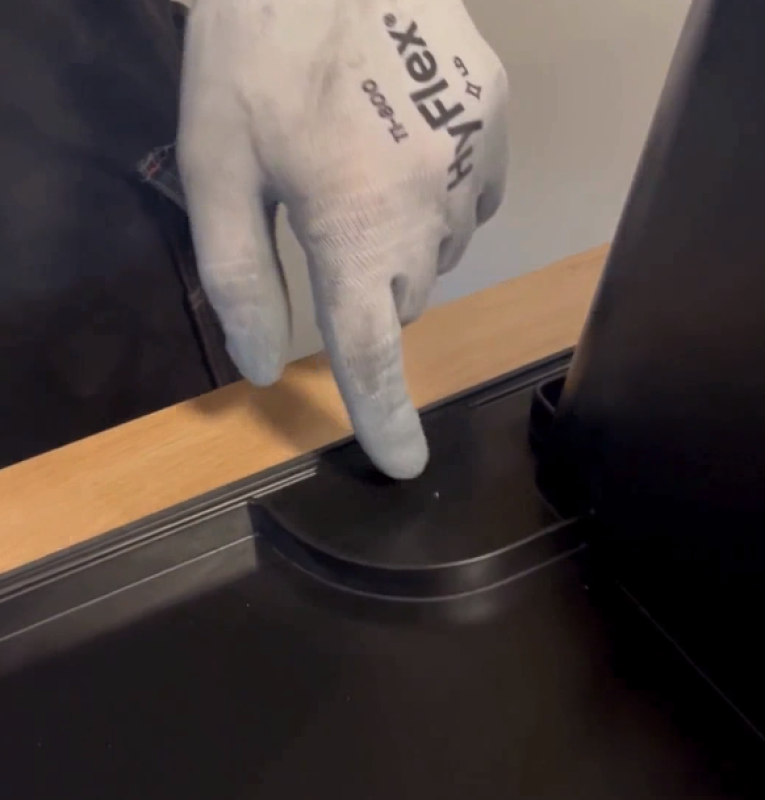 Set de fierăstraie de găurit din oțel carbon Hoegert, 14 piese.