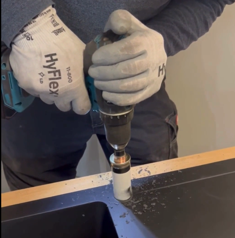 Set de fierăstraie de găurit din oțel carbon Hoegert, 14 piese.