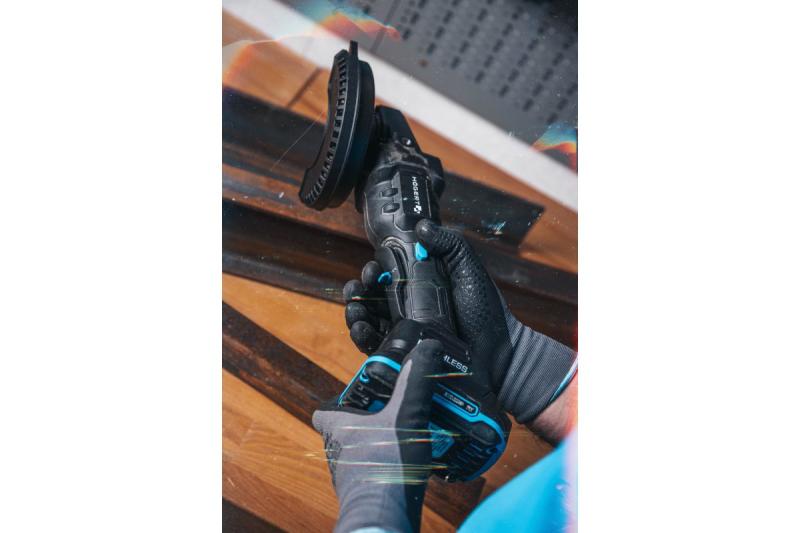 HÖGERT Polizor unghiular fără fir cu comutator cu pedală, 125MM, 18V - fără baterie