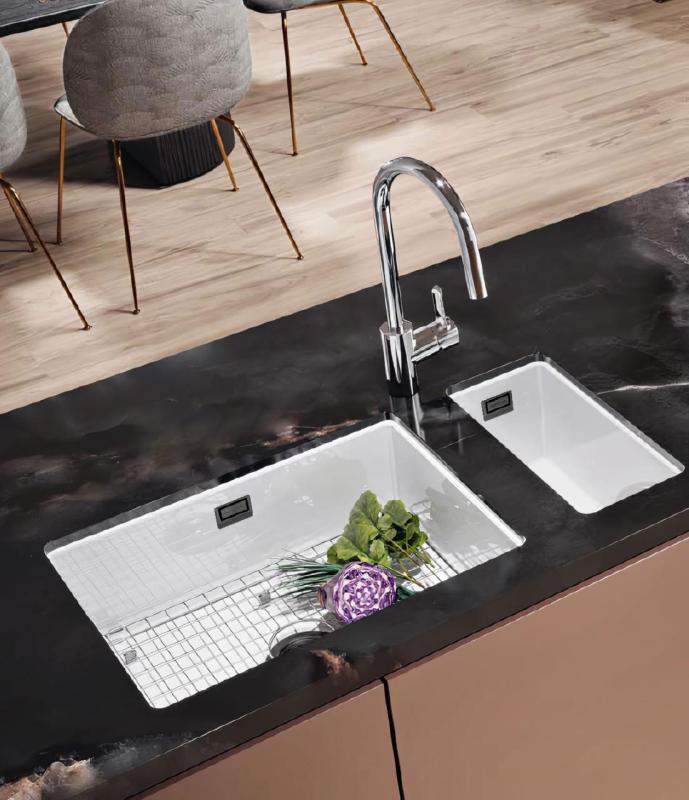 Ausmann Ceramic Ember Chiuvetă Ceramică Albă Semi-Incorporată și Submontată 174 x 400 mm cu Plug Metalic Gun 1208971503