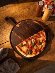 Woodsea Pine Burned - Placă de pizza din pin ars 47x35 cm 1208971580