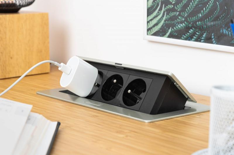 Priză electrică retractabilă SOFT, cablu de alimentare 1,5m