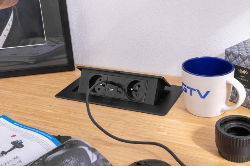 Priză Mobilier MULTISOFT 2x Priză cu Împământare, USB A+C, RJ45, Cablu de Alimentare cu Ștecher, Negru