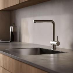 Pure.Sink Elite Steel Pulse-S baterie de bucătărie din oțel inoxidabil cu gură de scurgere extensibilă și mod de pulverizare PS8500-02