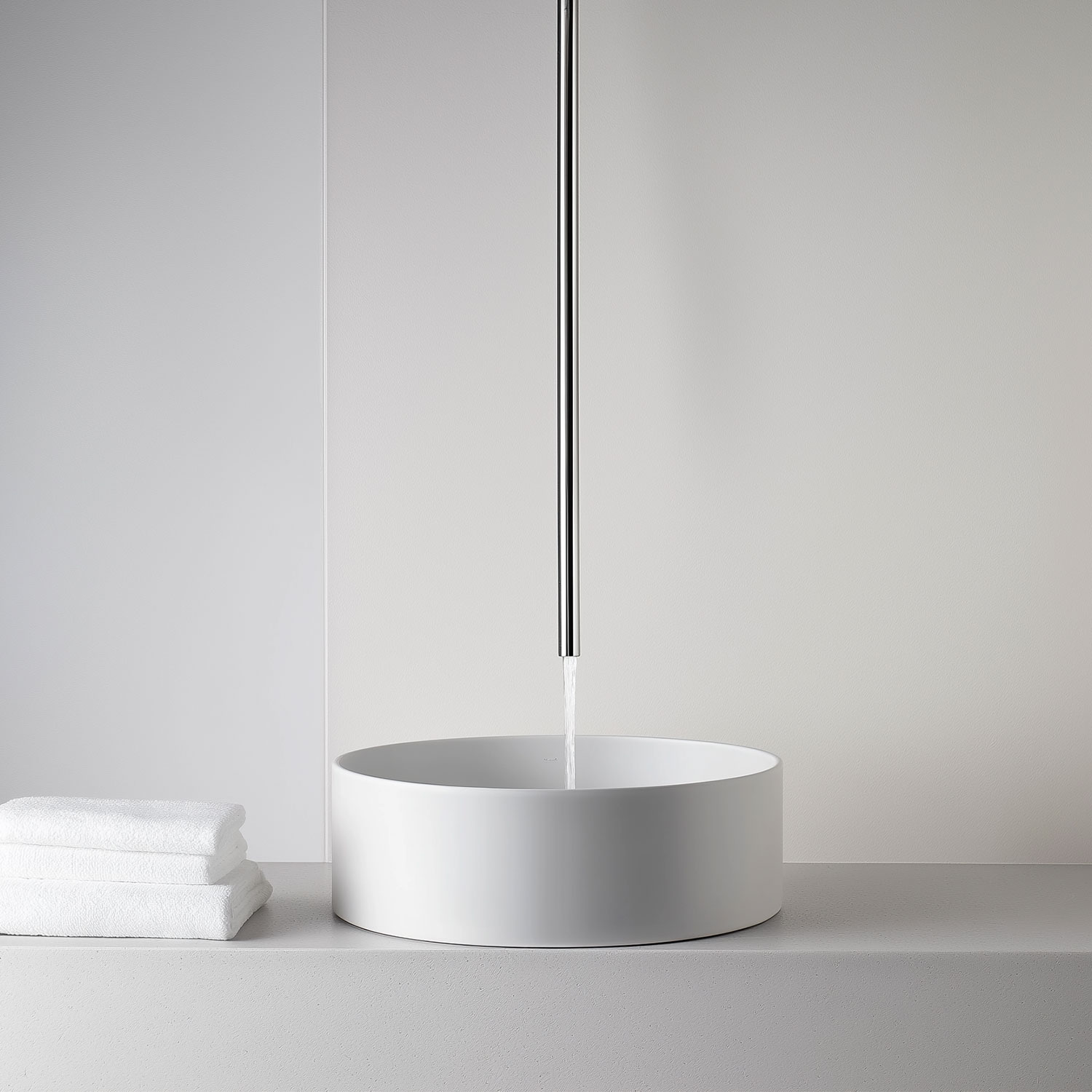 Baterii montate pe tavan: Un vis de design sau un coșmar practic?